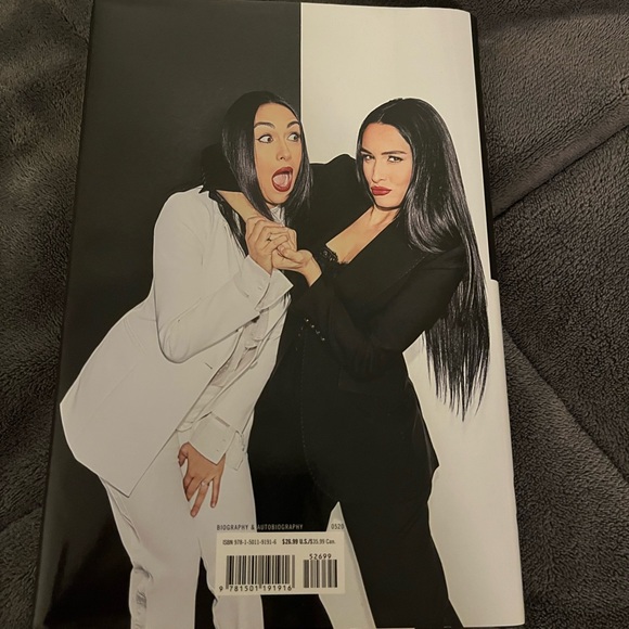 Incomparable by Brie and Nikki Bella - Picture 3 of 3